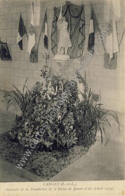 Carte postale ancienne Souvenir de la Bénédiction de la Statue de Jeanne d'Arc — Cangey (Indre-et-Loire)
