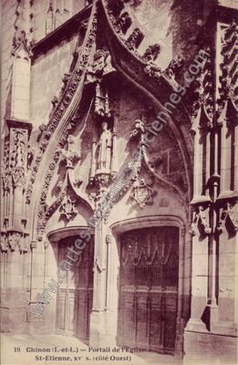 Carte postale ancienne Portail de l'Eglise St-Etienne, xv s. (côté Ouest) — Chinon (Indre-et-Loire)