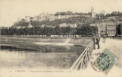 Carte postale ancienne Vue générale du Château et du Pont — Chinon (Indre-et-Loire)
