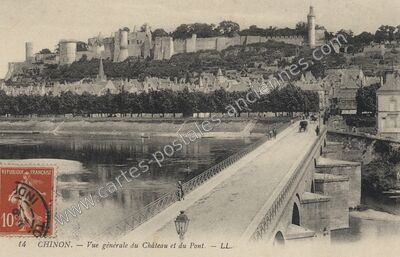 Carte postale ancienne Vue générale du Château et du Pont — Chinon (Indre-et-Loire)