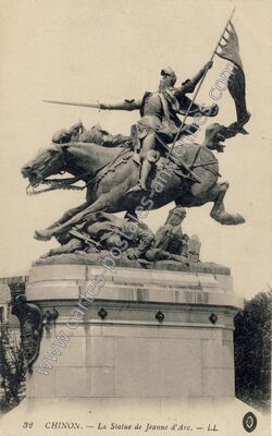 Carte postale ancienne La Statue de Jeanne d'Arc — Chinon (Indre-et-Loire)