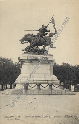Carte postale ancienne Statue de Jeanne d'Arc. (J. Roulleau, sculpteur; 1893 — ND Phot — Chinon (Indre-et-Loire)