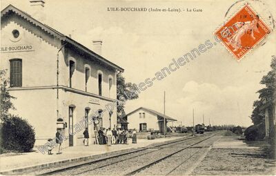 Carte postale ancienne La Gare — L'Île-Bouchard (Indre-et-Loire)