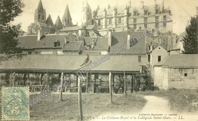 Carte postale ancienne Le Château-Royal et la Collégiale Saint-Ours — Loches (Indre-et-Loire)