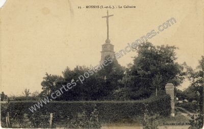 Carte postale ancienne Le Calvaire — Mosnes (Indre-et-Loire)