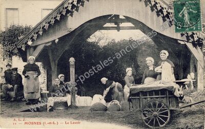 Carte postale ancienne Le Lavoir — Mosnes (Indre-et-Loire)