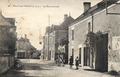 Carte postale ancienne La Rue principale — Rilly-sur-Vienne (Indre-et-Loire)