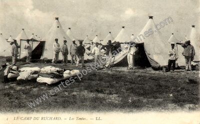 Carte postale ancienne Camp du Ruchard — Avon-les-Roches (Indre-et-Loire)
