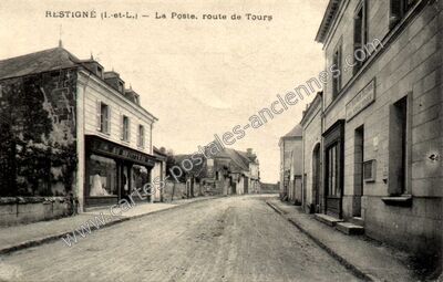 Carte postale ancienne La Poste. route de Tours — Restigné (Indre-et-Loire)