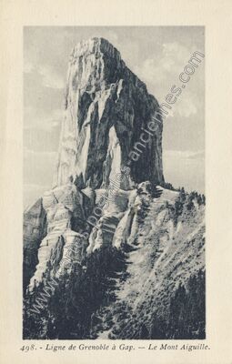 Carte postale ancienne Le Mont Aiguille — Chichilianne (Isère)