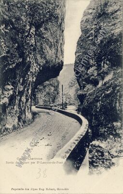 Carte postale ancienne Sortie du Desert — Saint-Laurent-du-Pont (Isère)