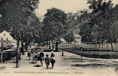 Carte postale ancienne Uriage les Bains — Saint-Martin-d'Uriage (Isère)