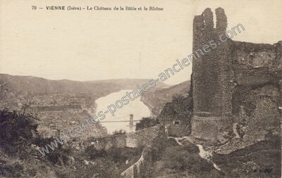 Carte postale ancienne Le Château de la Bâtie et le Rhône — Vienne (Isère)