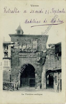 Carte postale ancienne Le Théâtre antique — Vienne (Isère)