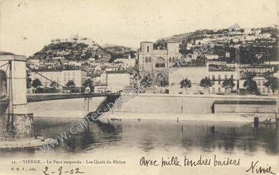 Carte postale ancienne Le Pont suspendu - Les Quais du Rhône — Vienne (Isère)