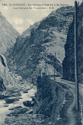 Carte postale ancienne Gorges de l'Infernet — Auris (Isère)