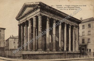 Carte postale ancienne Temple d'Auguste et de Livie — Vienne (Isère)