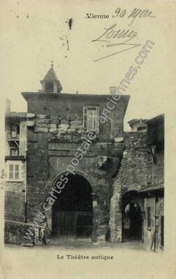 Carte postale ancienne Le Théâtre antique — Vienne (Isère)