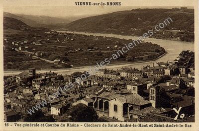 Carte postale ancienne Vue générale et Courbe du Rhône - Clochers de Saint-André-le-Haut et Saint-André-le-Bas — Vienne (Isère)
