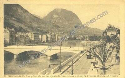 Carte postale ancienne Vue générale sur les Quais de l'Isère Dans le fond, la Tronche et le Saint-Eynard — Grenoble (Isère)