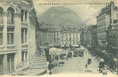 Carte postale ancienne Place Grenette et le Mont Saint-Eynard — Grenoble (Isère)