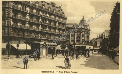 Carte postale ancienne Rue Félix-Poulat — Grenoble (Isère)