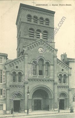 Carte postale ancienne Eglise Notre-Dame — Grenoble (Isère)