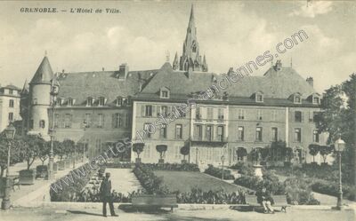 Carte postale ancienne L'Hôtel de Ville — Grenoble (Isère)