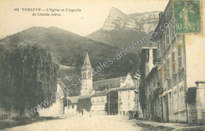 Carte postale ancienne L'Eglise et l'Aiguille de Chalais — Voreppe (Isère)