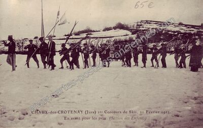 Carte postale ancienne 1er Concours de Skis. En avant pour les prix (Section des Enfants) — Chaux-des-Crotenay (Jura)