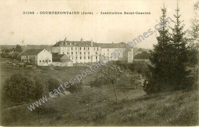 Carte postale ancienne Institution Saint-Cassien — Courtefontaine (Jura)