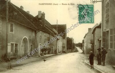 Carte postale ancienne Route de Dôle — Dampierre (Jura)