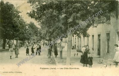 Carte postale ancienne Les Cités Ouvrières — Fraisans (Jura)
