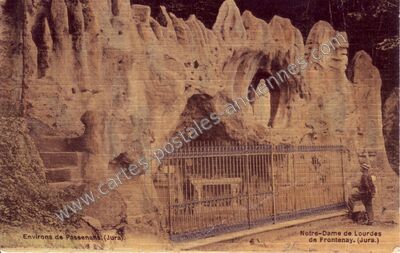 Carte postale ancienne Notre-Dame de Lourdes — Frontenay (Jura)