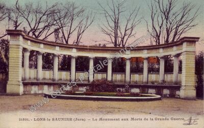 Carte postale ancienne Le Monument aux Morts de la Grande Guerre — Lons-le-Saunier (Jura)