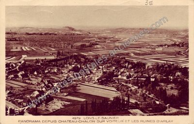 Carte postale ancienne Panorama depuis Château-Chalon sur Voiteur et les ruines d'Arlay — Lons-le-Saunier (Jura)