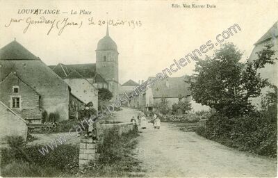 Carte postale ancienne La Place — Louvatange (Jura)