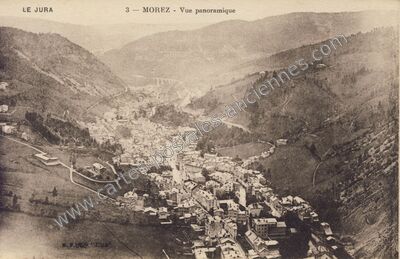 Carte postale ancienne Vue panoramique — Morez (Jura)