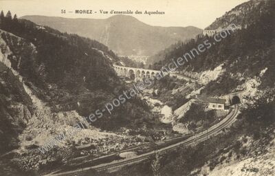 Carte postale ancienne Vue d'ensemble des Aqueducs — Morez (Jura)