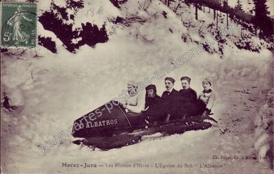 Carte postale ancienne Les Plaisirs d'Hiver - L'Équipe du Bob " L'Albatros — Morez (Jura)