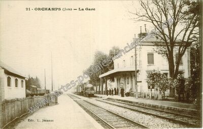 Carte postale ancienne La Gare — Orchamps (Jura)