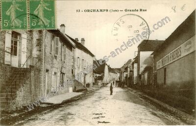 Carte postale ancienne Grande Rue — Orchamps (Jura)