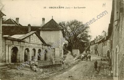 Carte postale ancienne Le Lavoir — Orchamps (Jura)