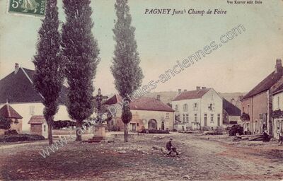 Carte postale ancienne Champ de Foire — Pagney (Jura)