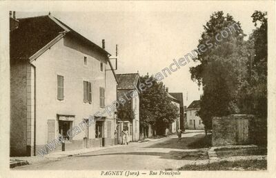 Carte postale ancienne Rue Principale — Pagney (Jura)