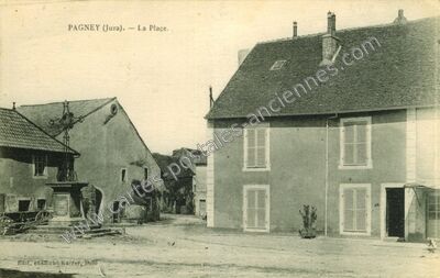 Carte postale ancienne La Place — Pagney (Jura)