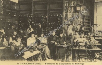 Carte postale ancienne Fabrique de Casquettes (La Boullu-Cap) — Saint-Claude (Jura)