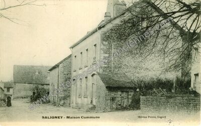 Carte postale ancienne Maison Commune — Saligney (Jura)