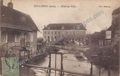 Carte postale ancienne Hôtel de Ville — Sellières (Jura)