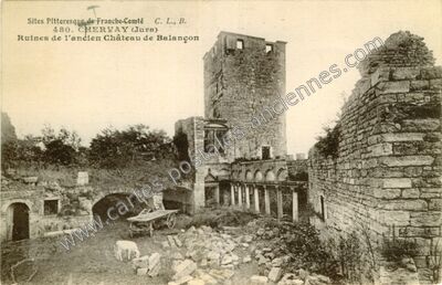 Carte postale ancienne Ruines de l'ancien Château de Balançon — Thervay (Jura)